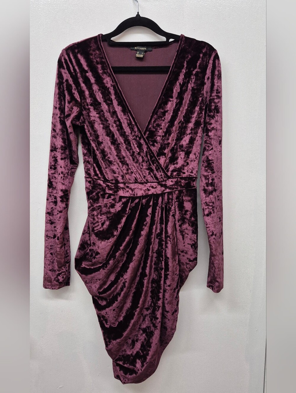 🌼5/$20 Revamped Velvet Asymmetrical V-neck Long Sleeves Dress in Plum Purple